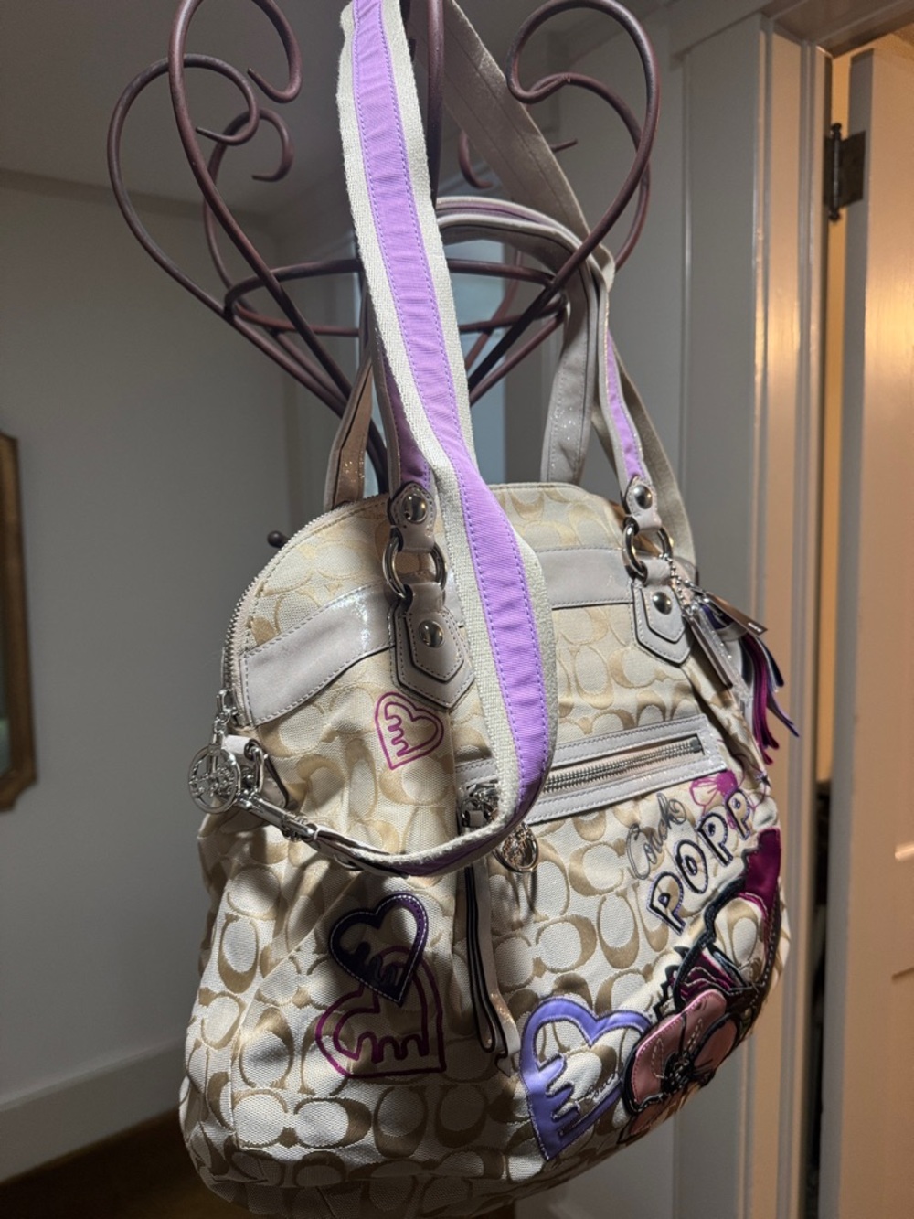 Coach Vintage Poppy Floral Appliqué Shoulder Tote Bag in Beige, Pink and Purple - Picture 4 of 10